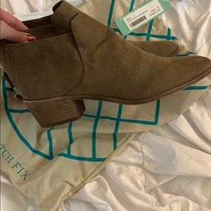 Dolce Vita Karene Perforated Bootie Olive